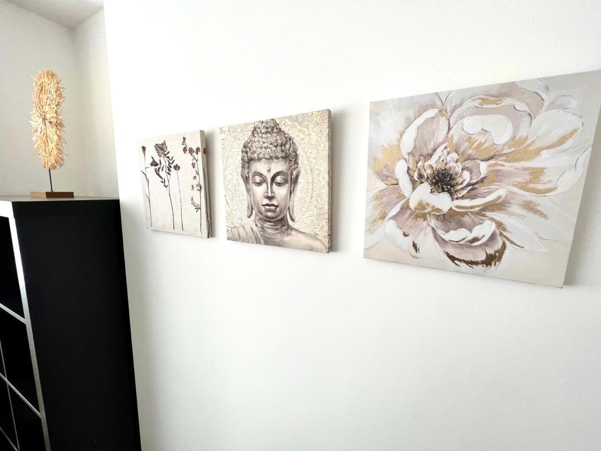 Modern Double Room With Fire Tv Λονδίνο Εξωτερικό φωτογραφία